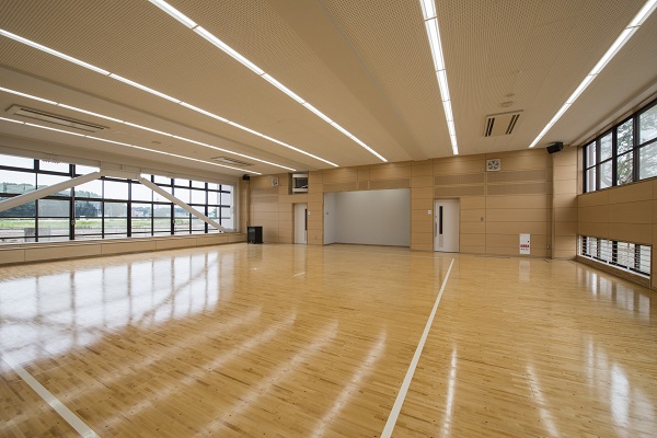 大井総合体育館